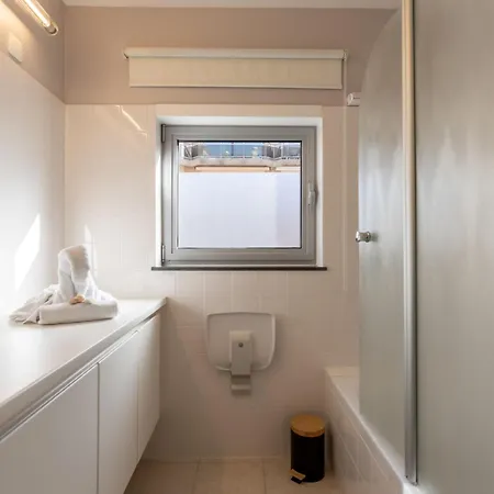 Appartement Shop & Sea By Interhome *